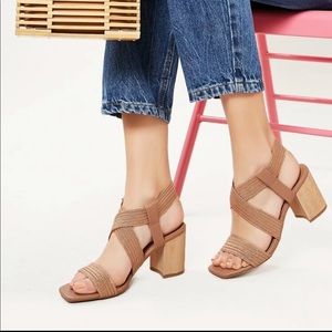 Square toe crisscross Raffia Block Heel Sandals